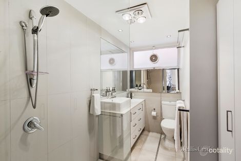Property photo of 1/20 Wynnstay Road Prahran VIC 3181