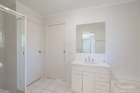Property photo of 2 Castlereagh Southside QLD 4570