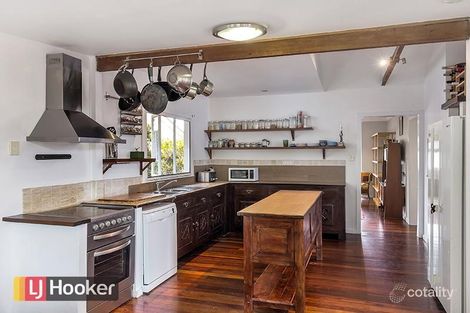 Property photo of 43 Connaught Street Sandgate QLD 4017