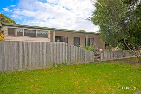 Property photo of 24 Wattle Road McCrae VIC 3938
