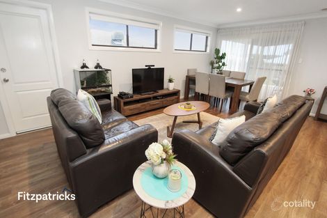 Property photo of 4 Darcy Drive Boorooma NSW 2650