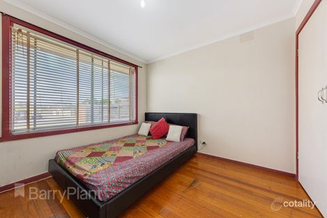 Property photo of 2/93 Mulhall Drive St Albans VIC 3021