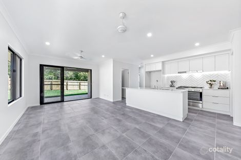 Property photo of 21 Parkside Court Cannonvale QLD 4802