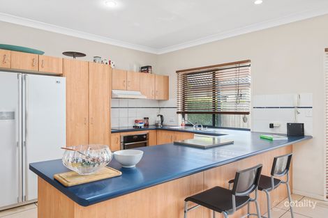 Property photo of 10 Grenada Court Varsity Lakes QLD 4227