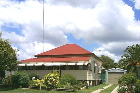 32 Nimmo St, Booval, QLD 4304