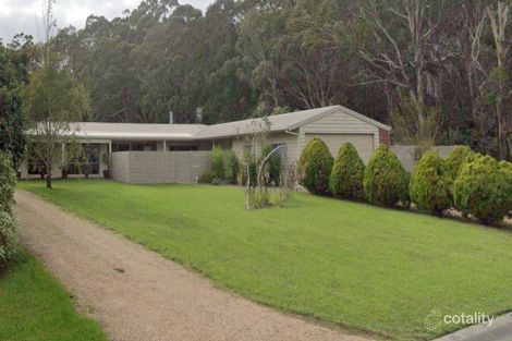 2 Kingscote Dr, Metung, VIC 3904