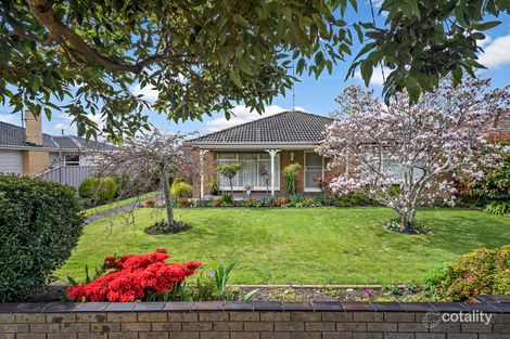 30 Grammar St, Wendouree, VIC 3355