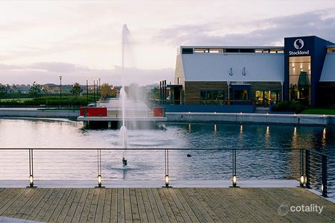 Property photo of 36 Coronado Avenue Craigieburn VIC 3064