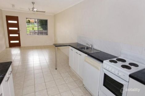 2/12 Sunhaven Ct, Nambour, QLD 4560