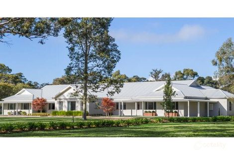 124 Hamilton Rd, New Gisborne, VIC 3438