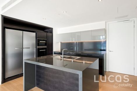 Property photo of 44/9 Waterside Place Docklands VIC 3008