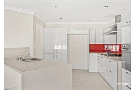Property photo of 83 Bundilla Parade Berkeley Vale NSW 2261