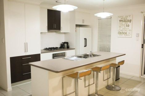 Property photo of 2/6 Cumberland Crescent Meridan Plains QLD 4551