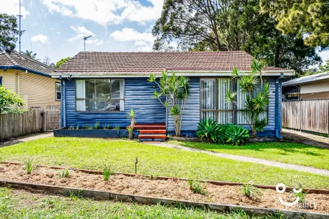 Property photo of 77 St Johns Avenue Mangerton NSW 2500