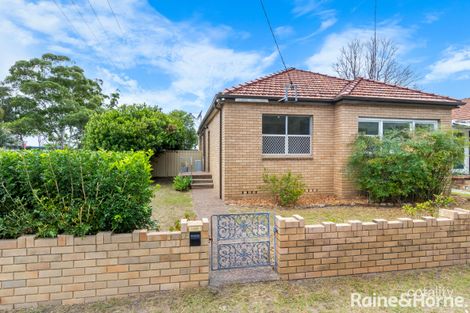 22 Ernest St, Belmont, NSW 2280