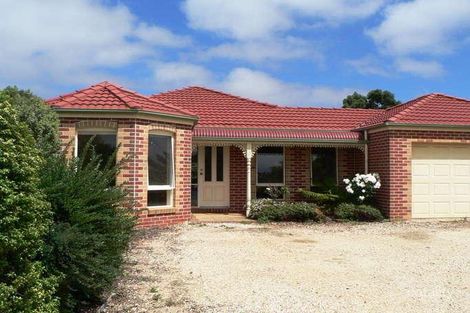 5 Dray Cl, Romsey, VIC 3434