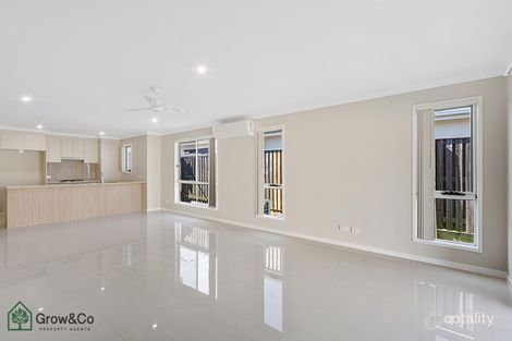 Property photo of 18 Barron Court Pimpama QLD 4209