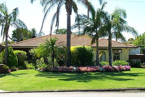 4 Waltham Way, Morley, WA 6062