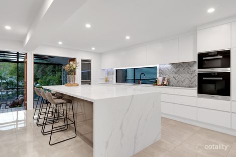 Property photo of 46 Henry Street Chapel Hill QLD 4069