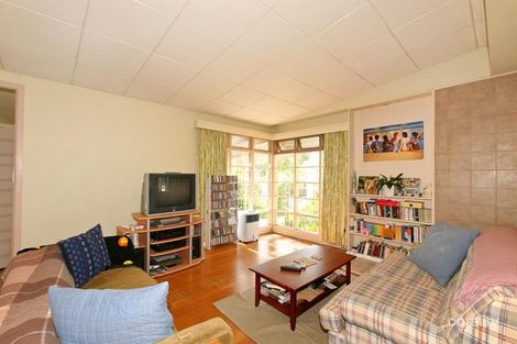 Property photo of 30 Glenview Road Doncaster East VIC 3109