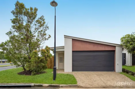 27 Collingrove Cct, Pimpama, QLD 4209