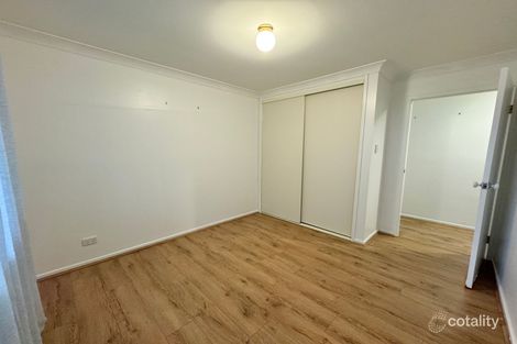 Property photo of 10 Hillmont Close Woongarrah NSW 2259