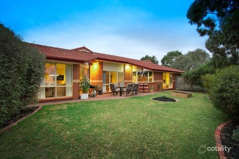 Property photo of 32 Wildoer Drive Aspendale Gardens VIC 3195