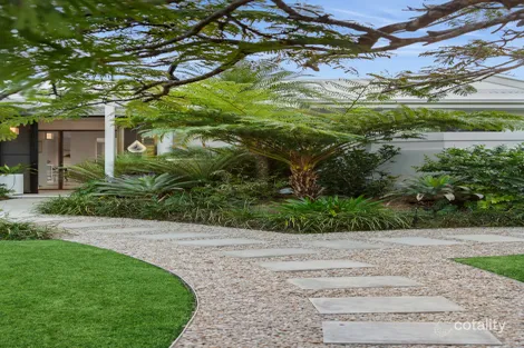 Property photo of 4 Shipwright Avenue Noosaville QLD 4566