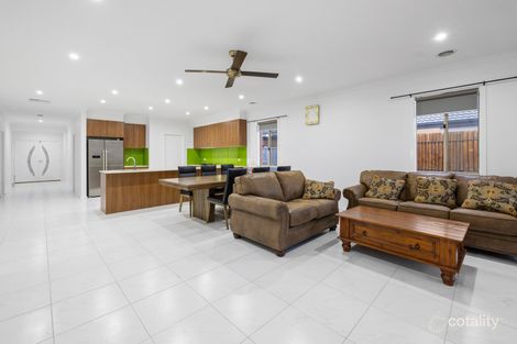 Property photo of 11 Mantello Drive Werribee VIC 3030