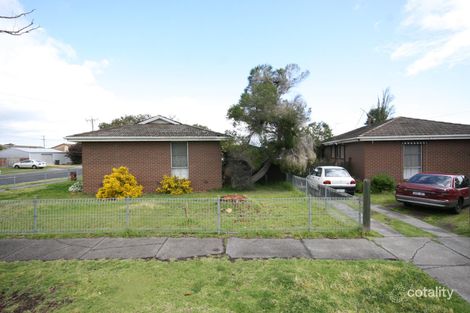 3 Titan St, Whittington, VIC 3219