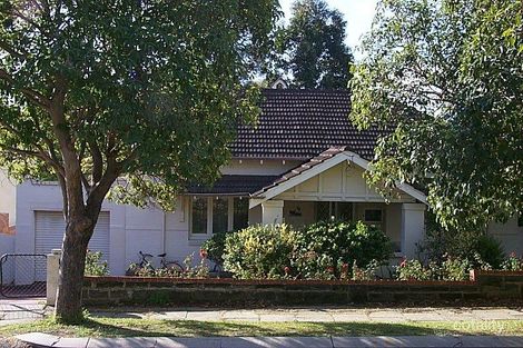 9 Kingsmill St, Claremont, WA 6010