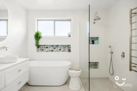 Property photo of 65 Beverley Avenue Unanderra NSW 2526