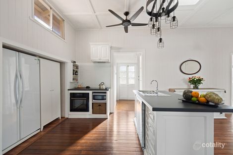 Property photo of 52 Wallace Street Newtown QLD 4350