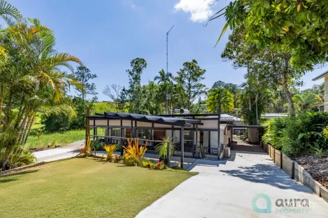 Property photo of 22 Thomas Crescent Nambour QLD 4560
