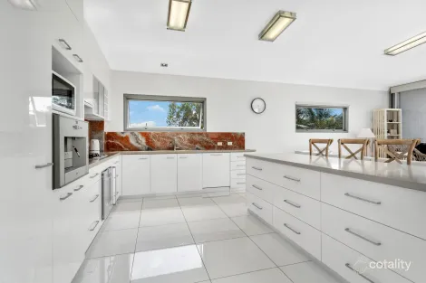 Property photo of 2 Donkin Lane Mission Beach QLD 4852