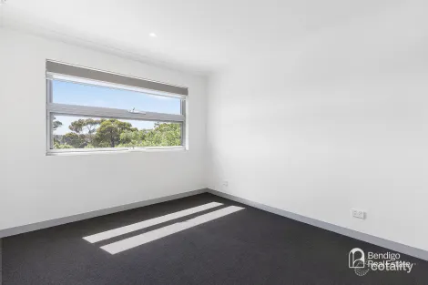 Property photo of 3/31 Houston Street Quarry Hill VIC 3550