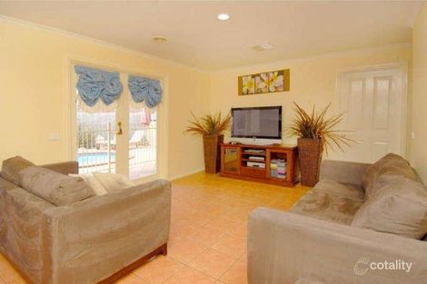 Property photo of 12 Gilmore Drive Attwood VIC 3049