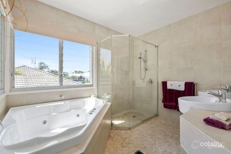 Property photo of 19 The Avenue Peregian Springs QLD 4573