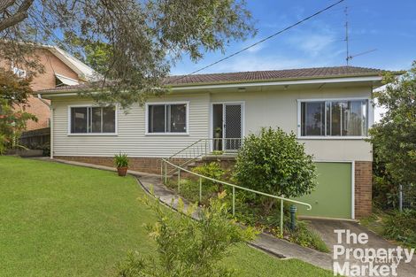 Property photo of 10 Crystal Crescent Wyong NSW 2259