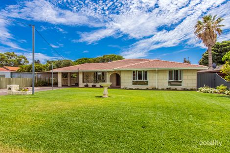 Property photo of 2 Radford Place Safety Bay WA 6169