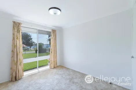 Property photo of 16 Waterside Avenue Sunshine NSW 2264