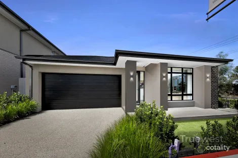 Property photo of 9 Arizona Circuit Donnybrook VIC 3064