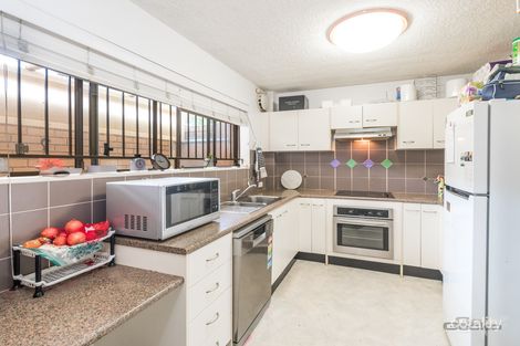 Property photo of 2/30 Whish Street Windsor QLD 4030