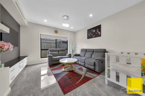 Property photo of 10 Shadow Street Deanside VIC 3336