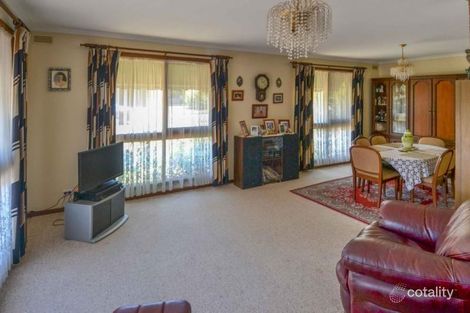 Property photo of 3 Windsor Avenue Alfredton VIC 3350