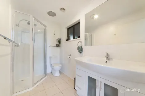 Property photo of 22 Balmoral Road Warrnambool VIC 3280