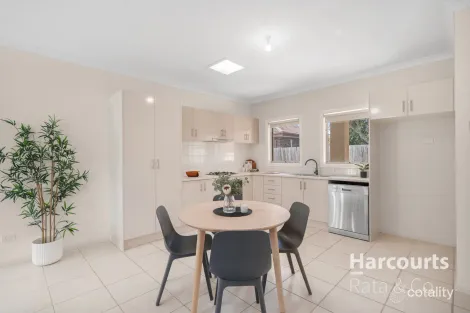 Property photo of 2/49 Peppercorn Parade Epping VIC 3076