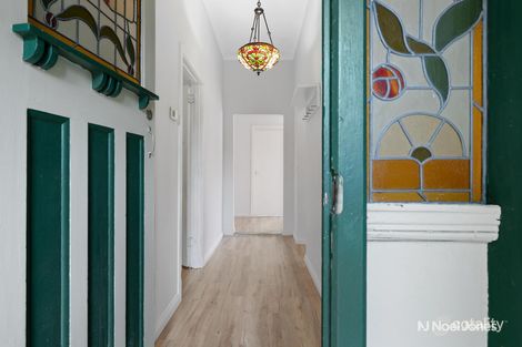 Property photo of 121 Warrandyte Road Ringwood North VIC 3134