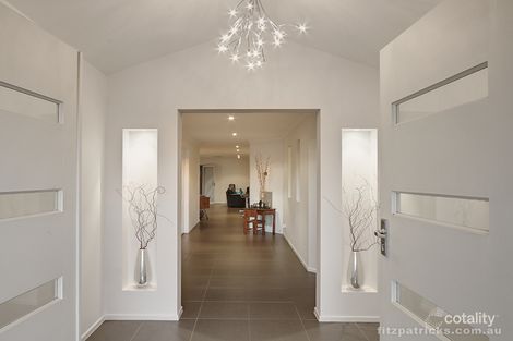 Property photo of 11 Balala Crescent Bourkelands NSW 2650