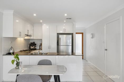 Property photo of 9/19-21 Henderson Road Queanbeyan NSW 2620